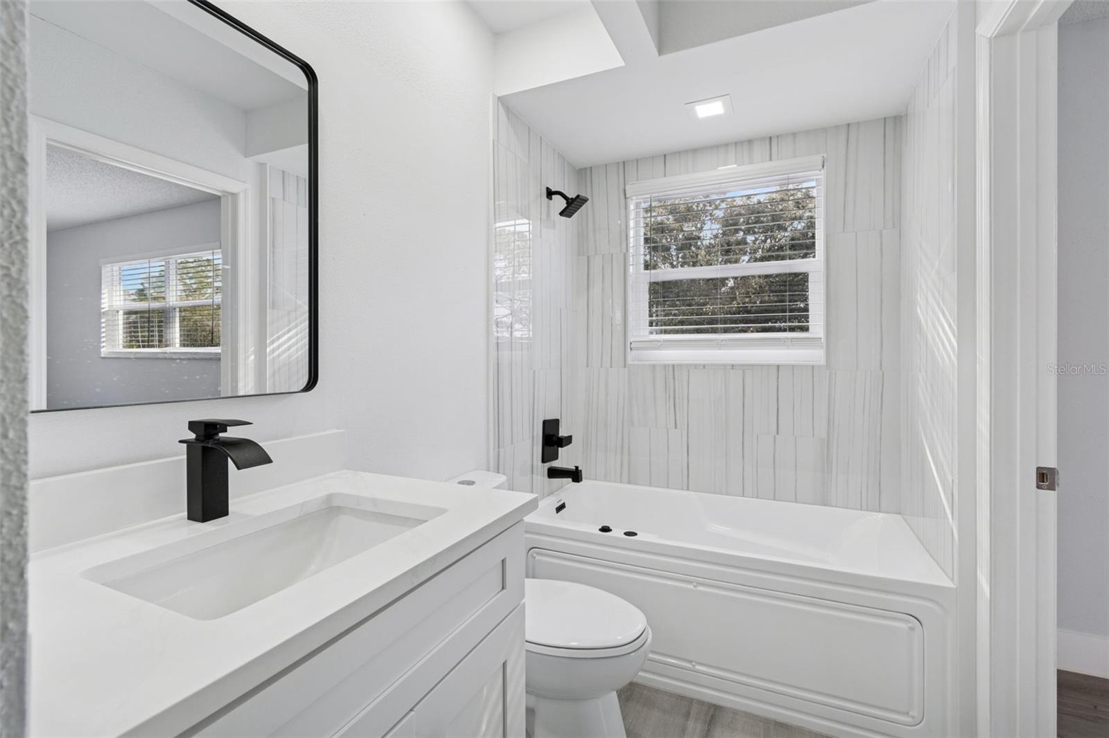 BRIARWOOD - Residential