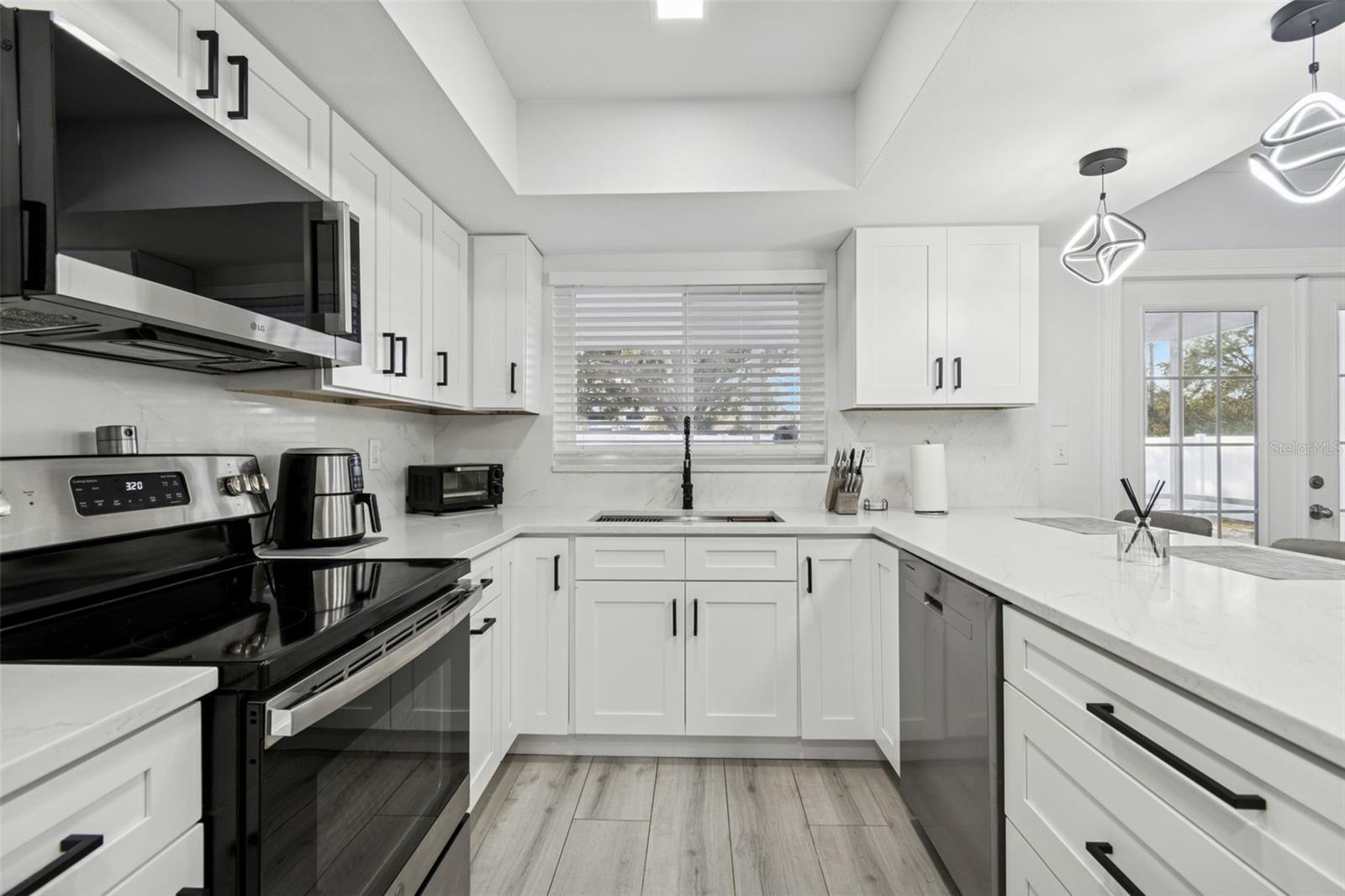 BRIARWOOD - Residential