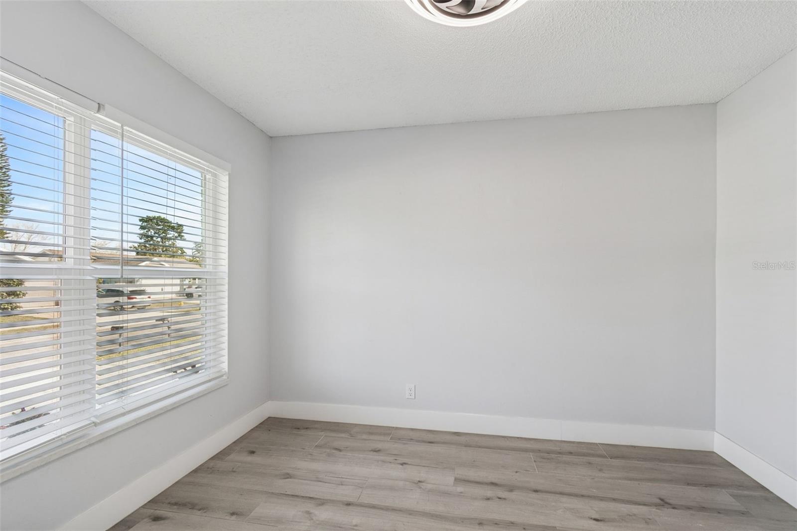 BRIARWOOD - Residential