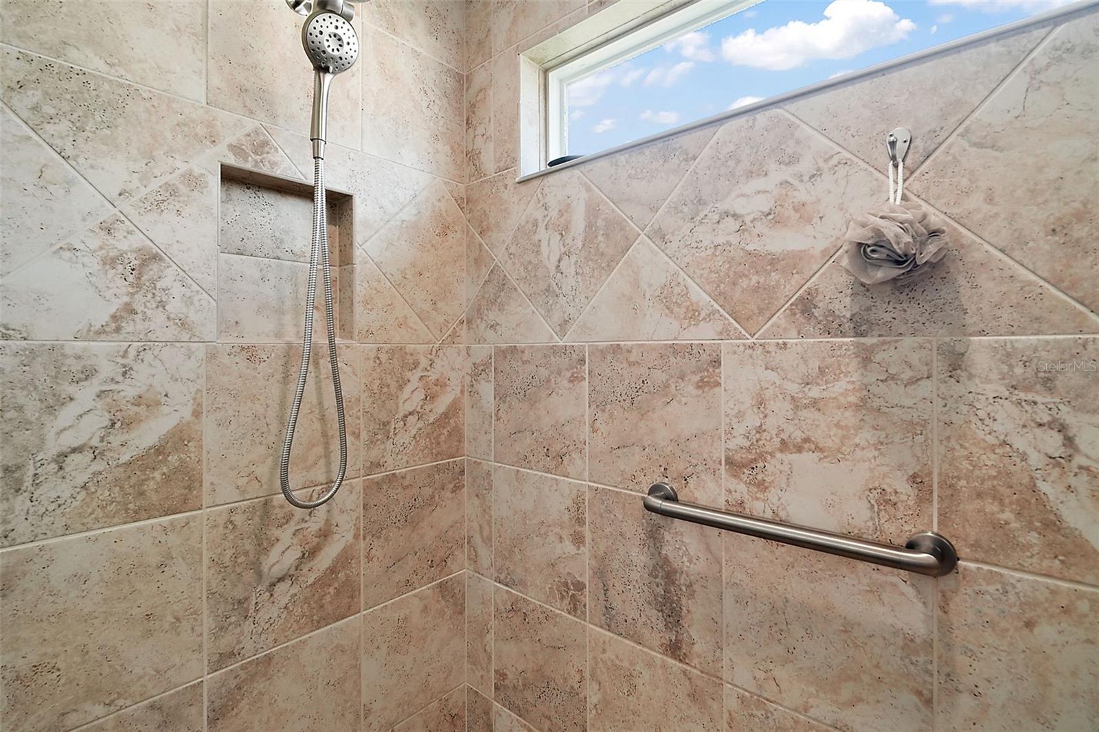 VILLAGES/SOUTHERN OAKS LILLY V - Residential