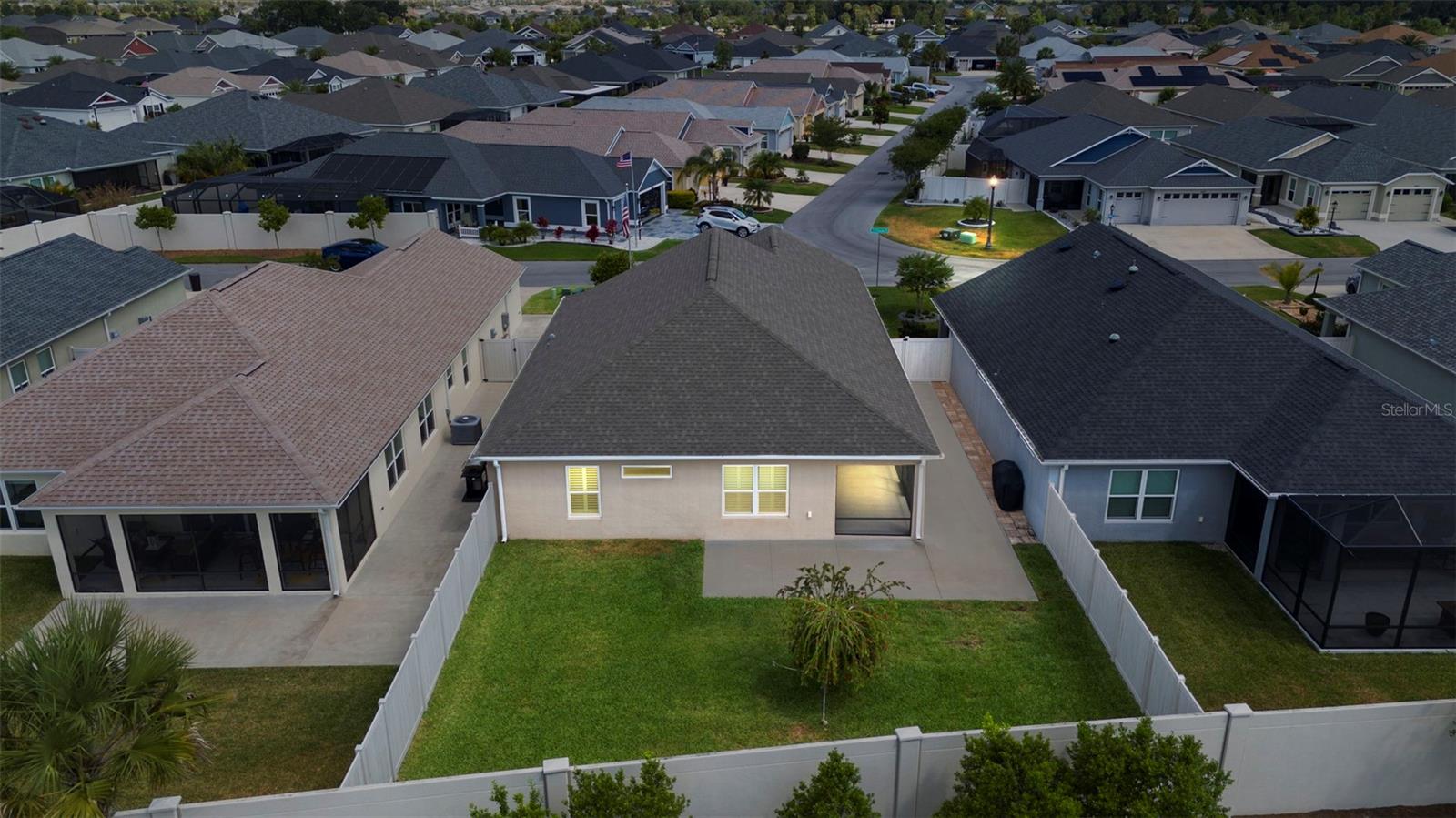 VILLAGES/SOUTHERN OAKS LILLY V - Residential