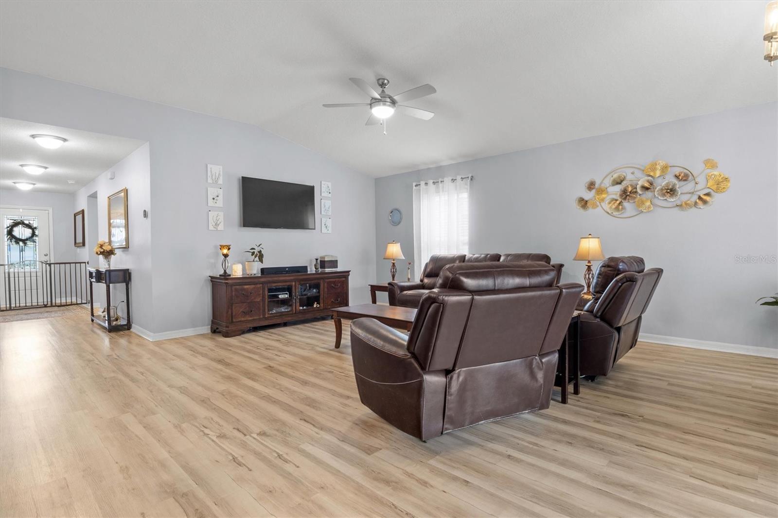 MATTIE POINTE - Residential