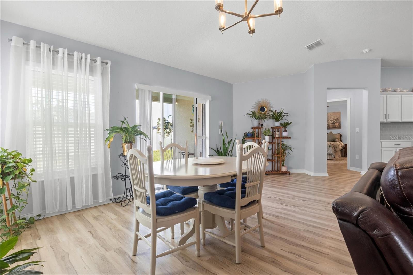 MATTIE POINTE - Residential