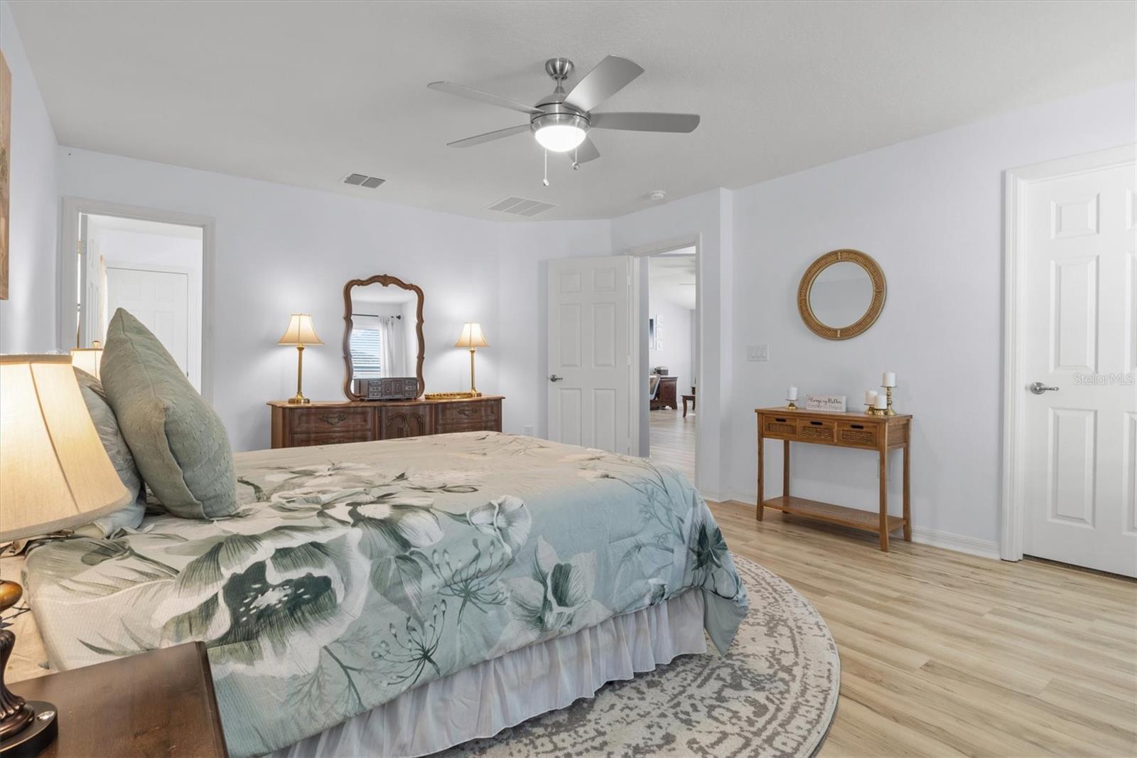 MATTIE POINTE - Residential