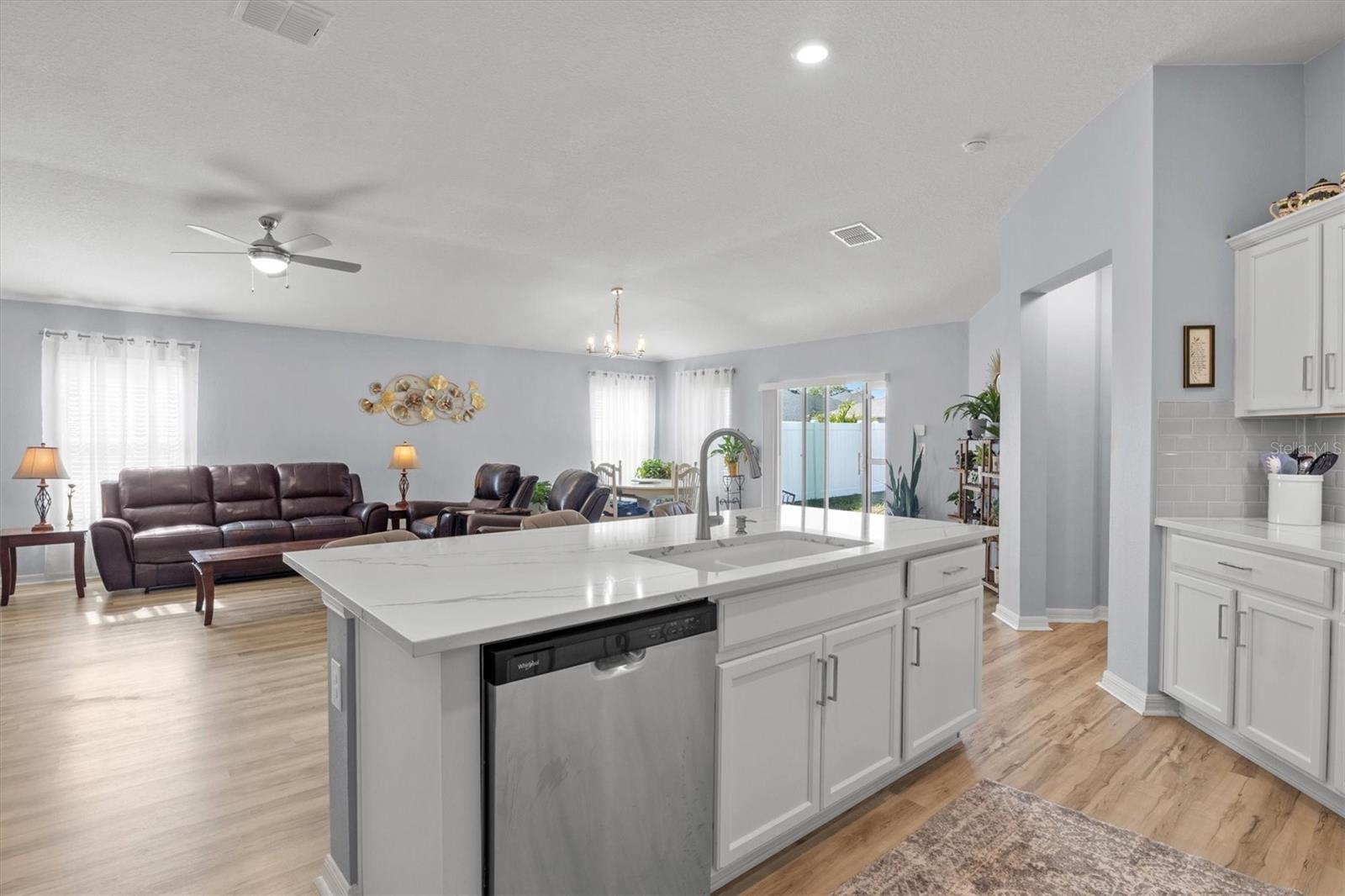 1591 MATTIE POINTE PLACE