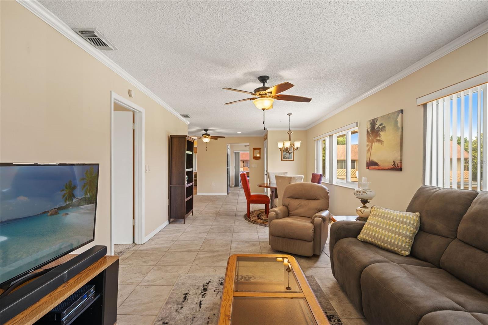 BEACON LAKES CONDO 05 - Residential