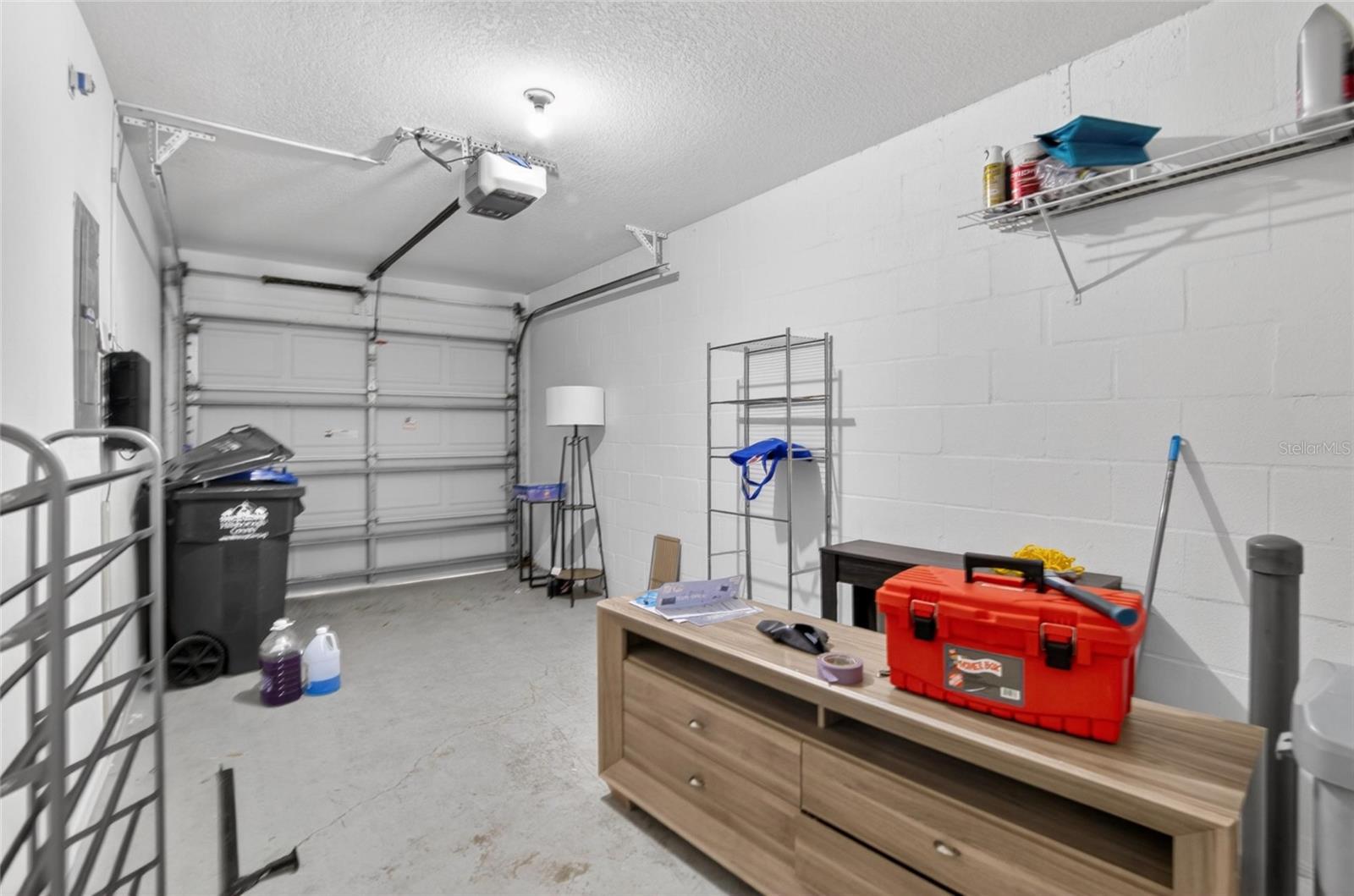 EDGEWATER AT LAKE BRANDON - Residential