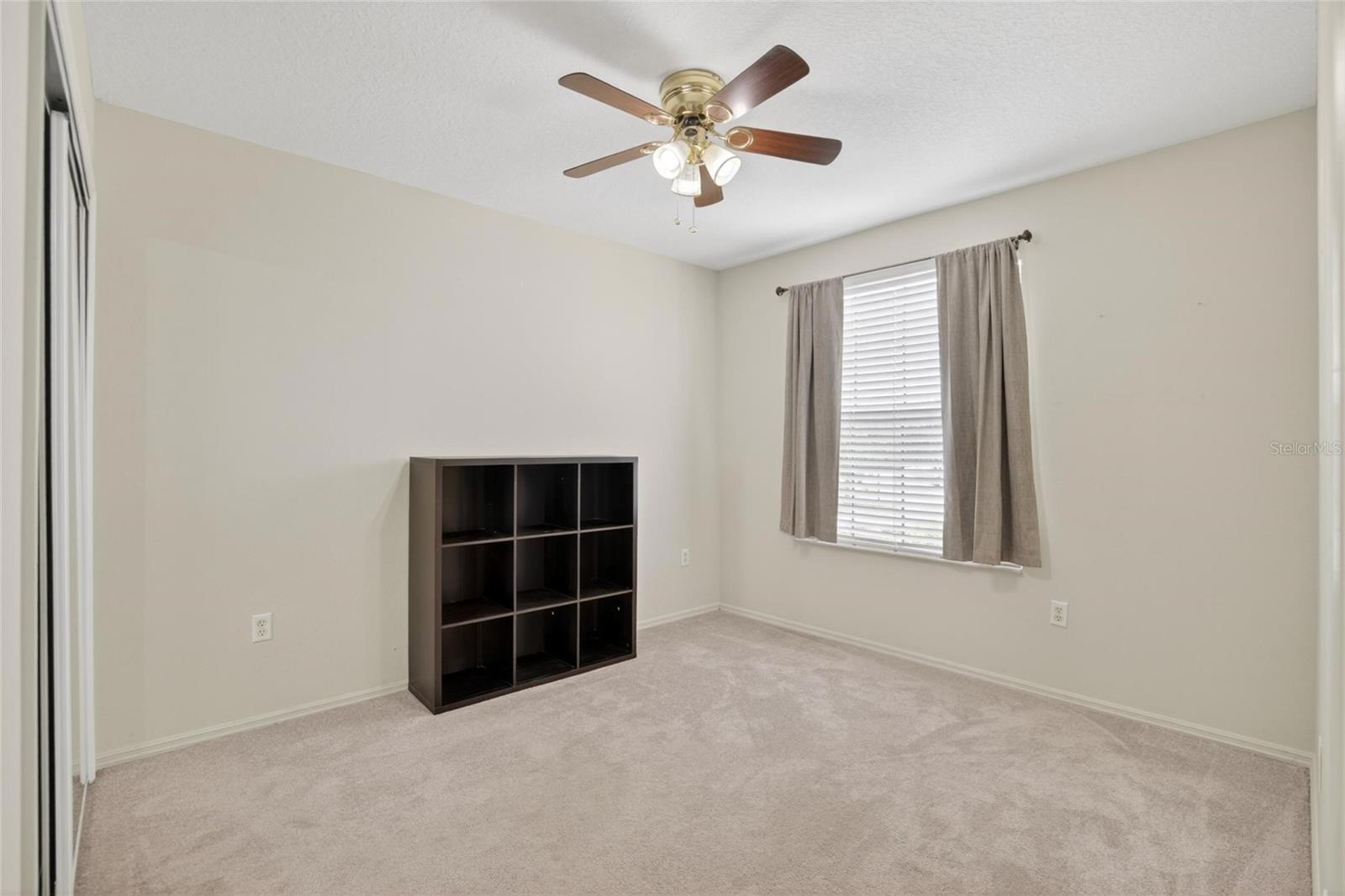 EDGEWATER AT LAKE BRANDON - Residential