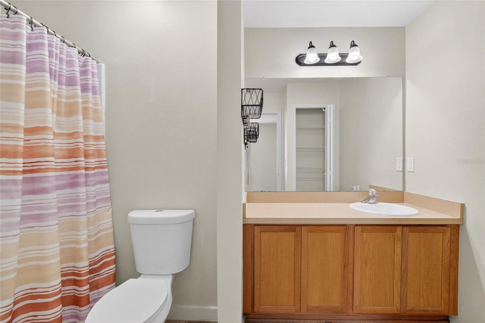 EDGEWATER AT LAKE BRANDON - Residential