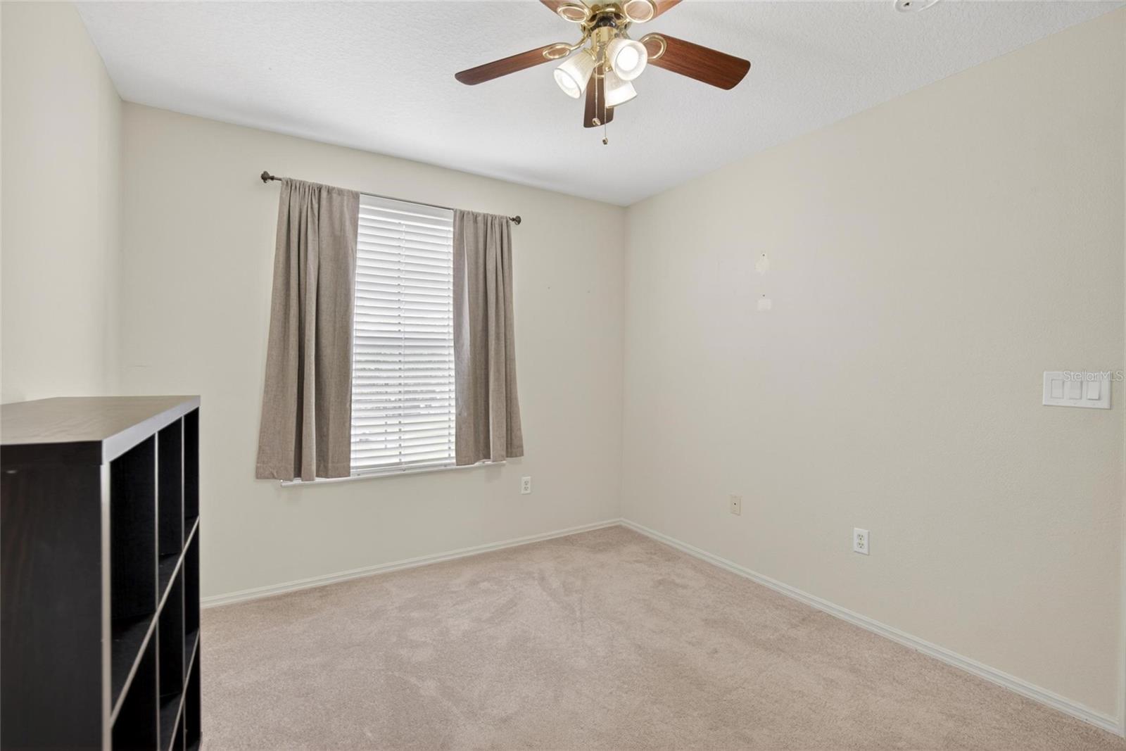 EDGEWATER AT LAKE BRANDON - Residential