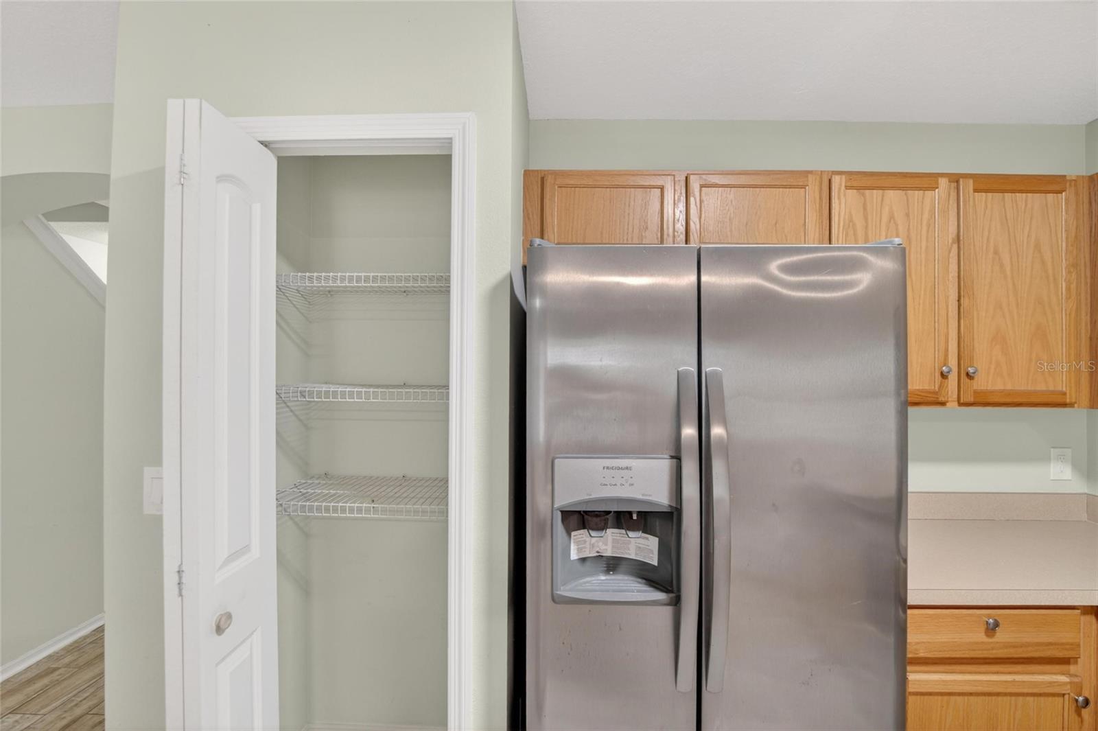 EDGEWATER AT LAKE BRANDON - Residential