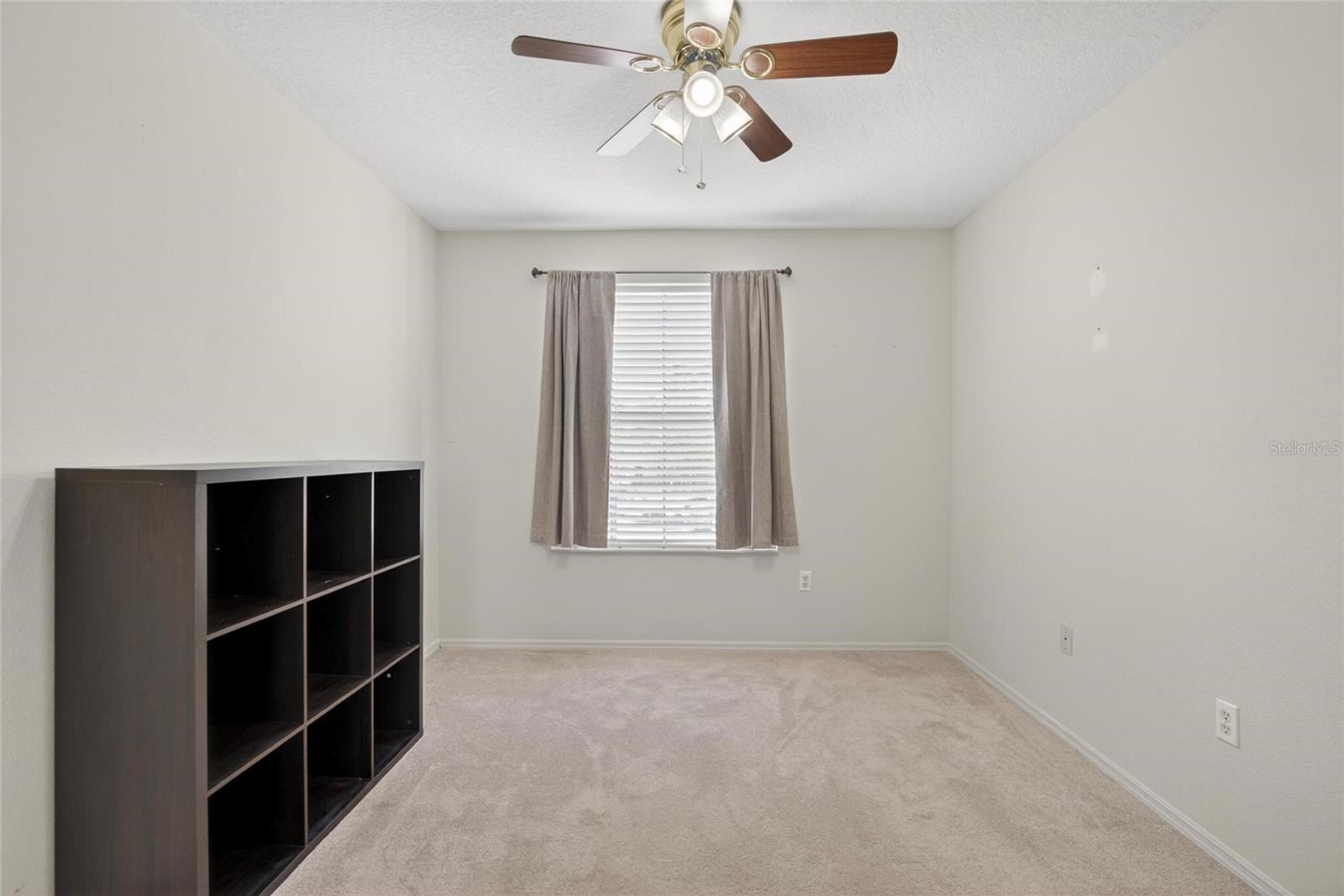 EDGEWATER AT LAKE BRANDON - Residential