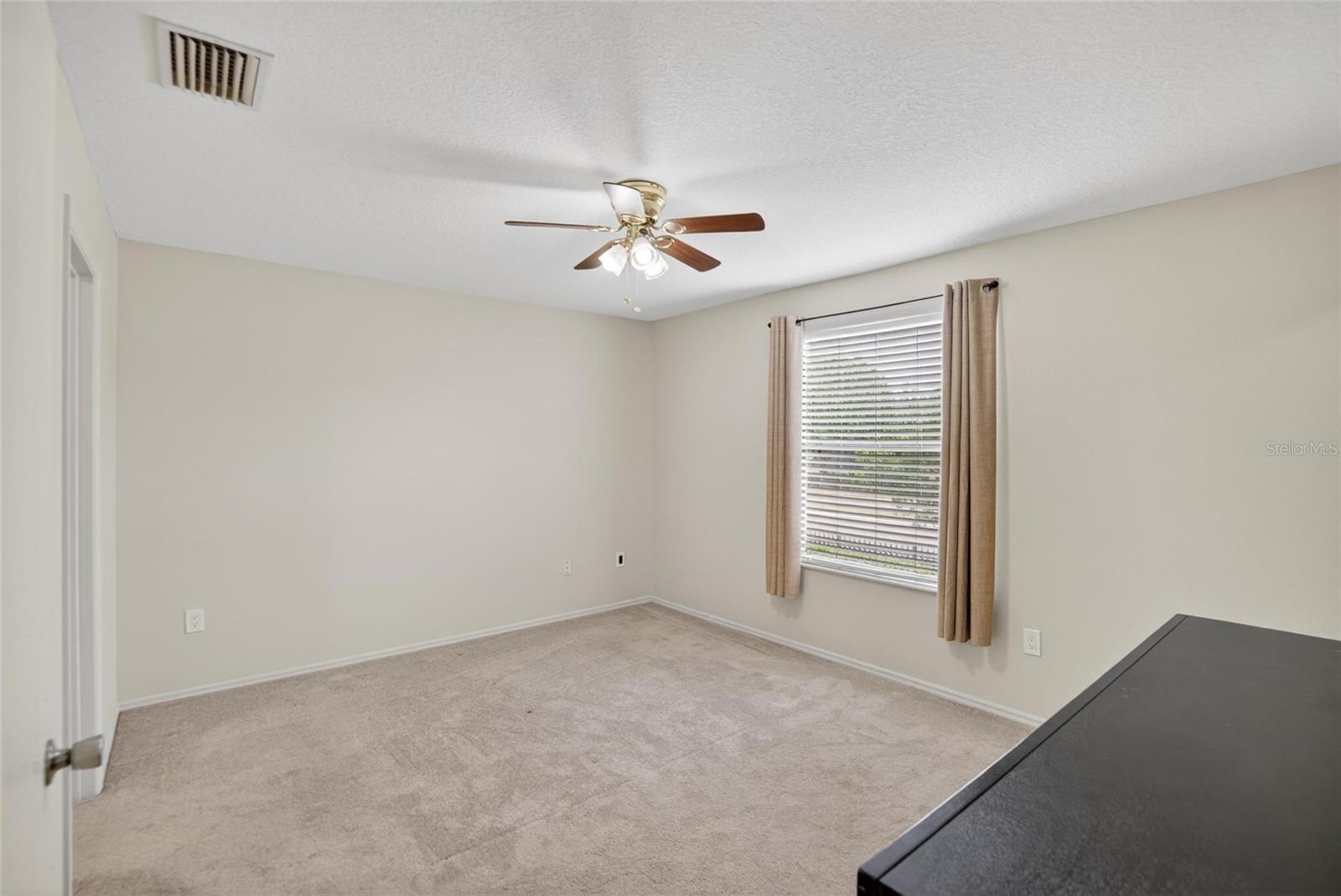 EDGEWATER AT LAKE BRANDON - Residential