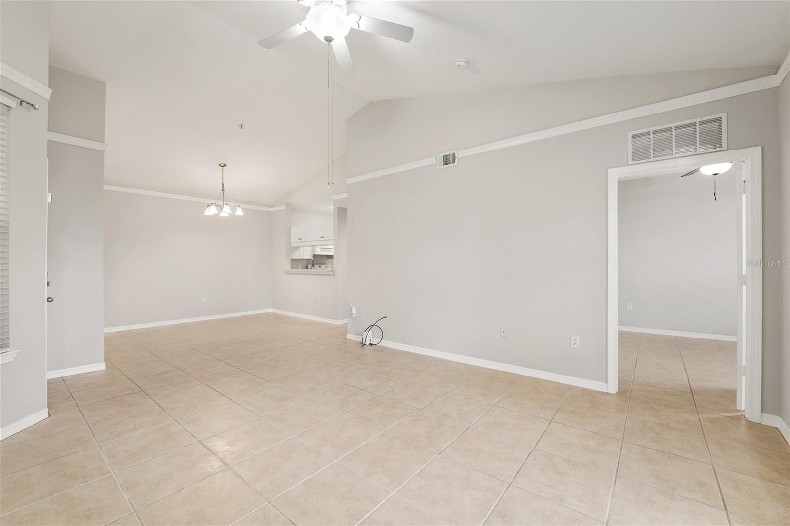 CHARLESTON PLACE - Residential