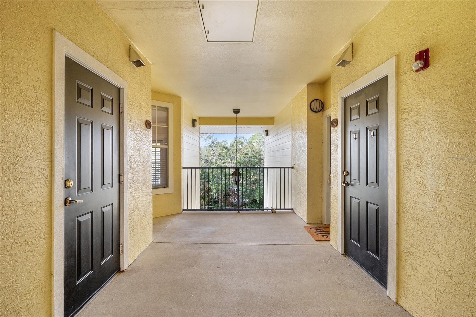 CHARLESTON PLACE - Residential