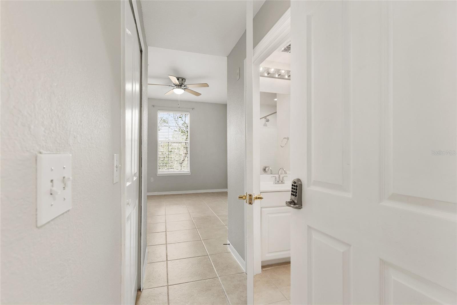 CHARLESTON PLACE - Residential