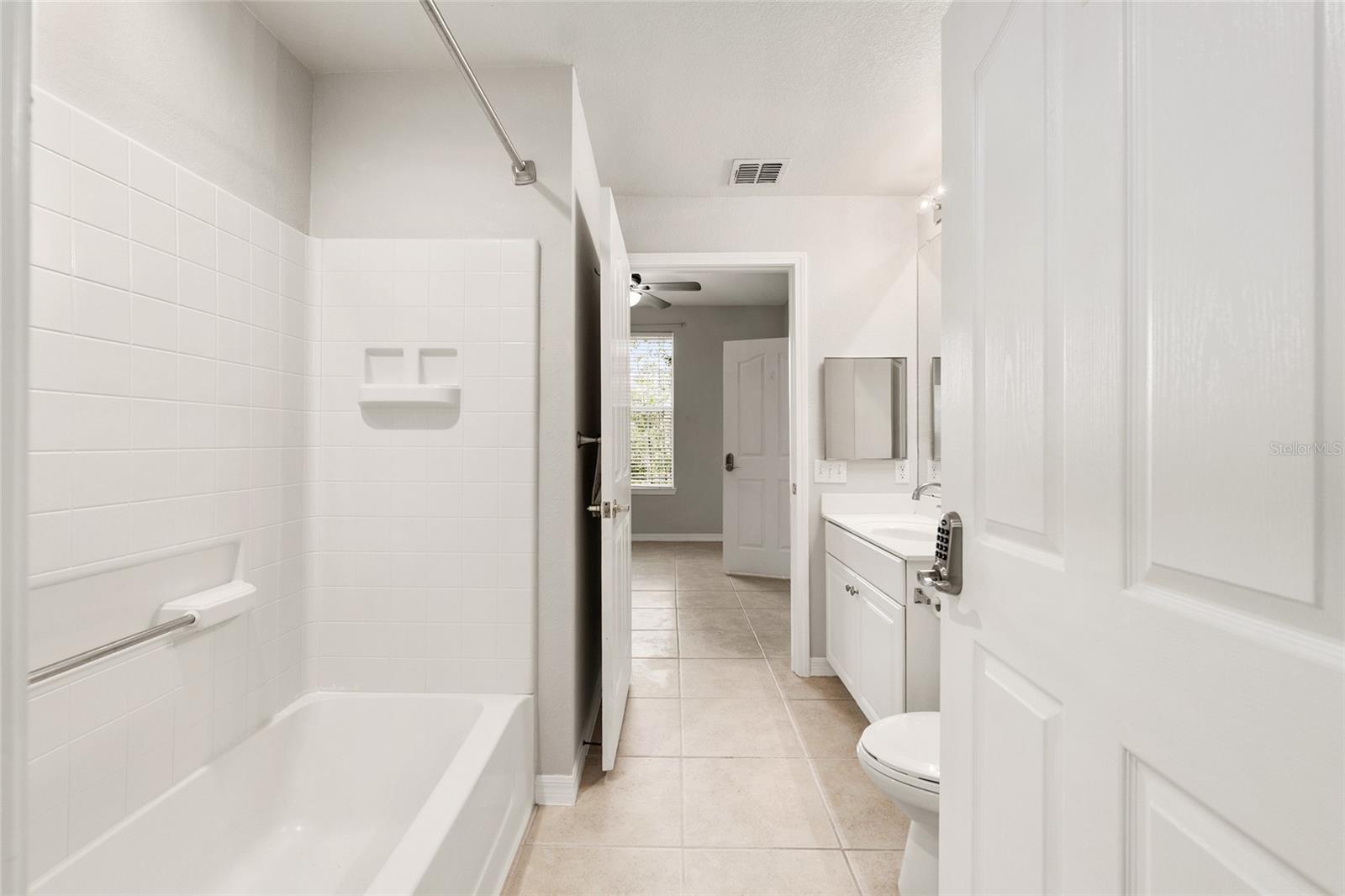 CHARLESTON PLACE - Residential