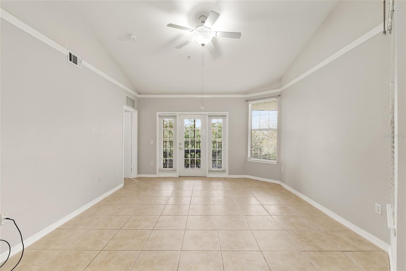 CHARLESTON PLACE - Residential