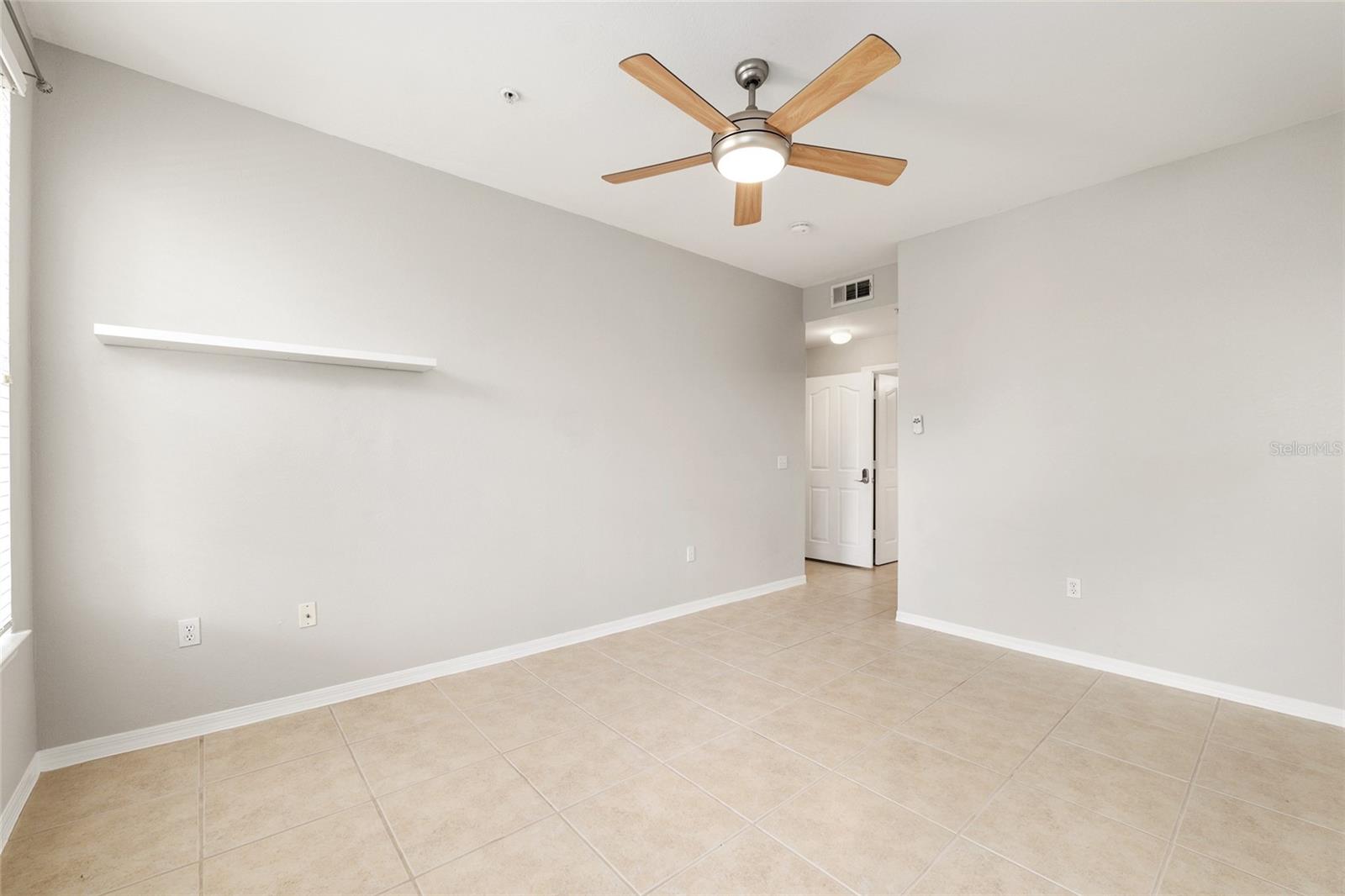 CHARLESTON PLACE - Residential