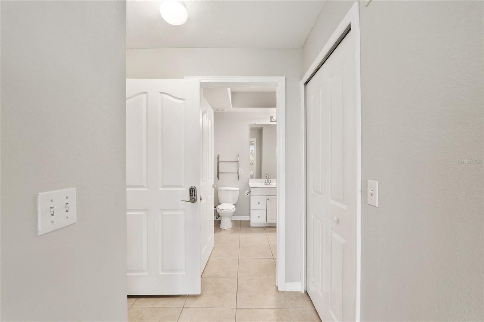 CHARLESTON PLACE - Residential