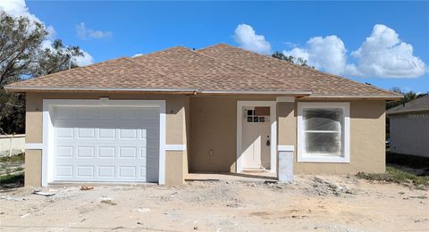 A home in MULBERRY