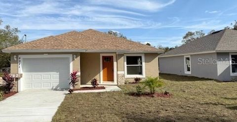 A home in MULBERRY