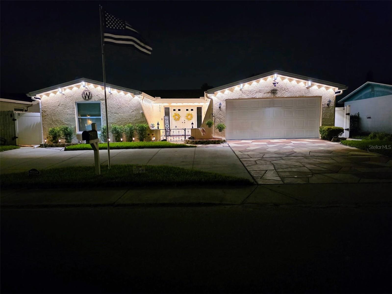 8240 PENWOOD DRIVE