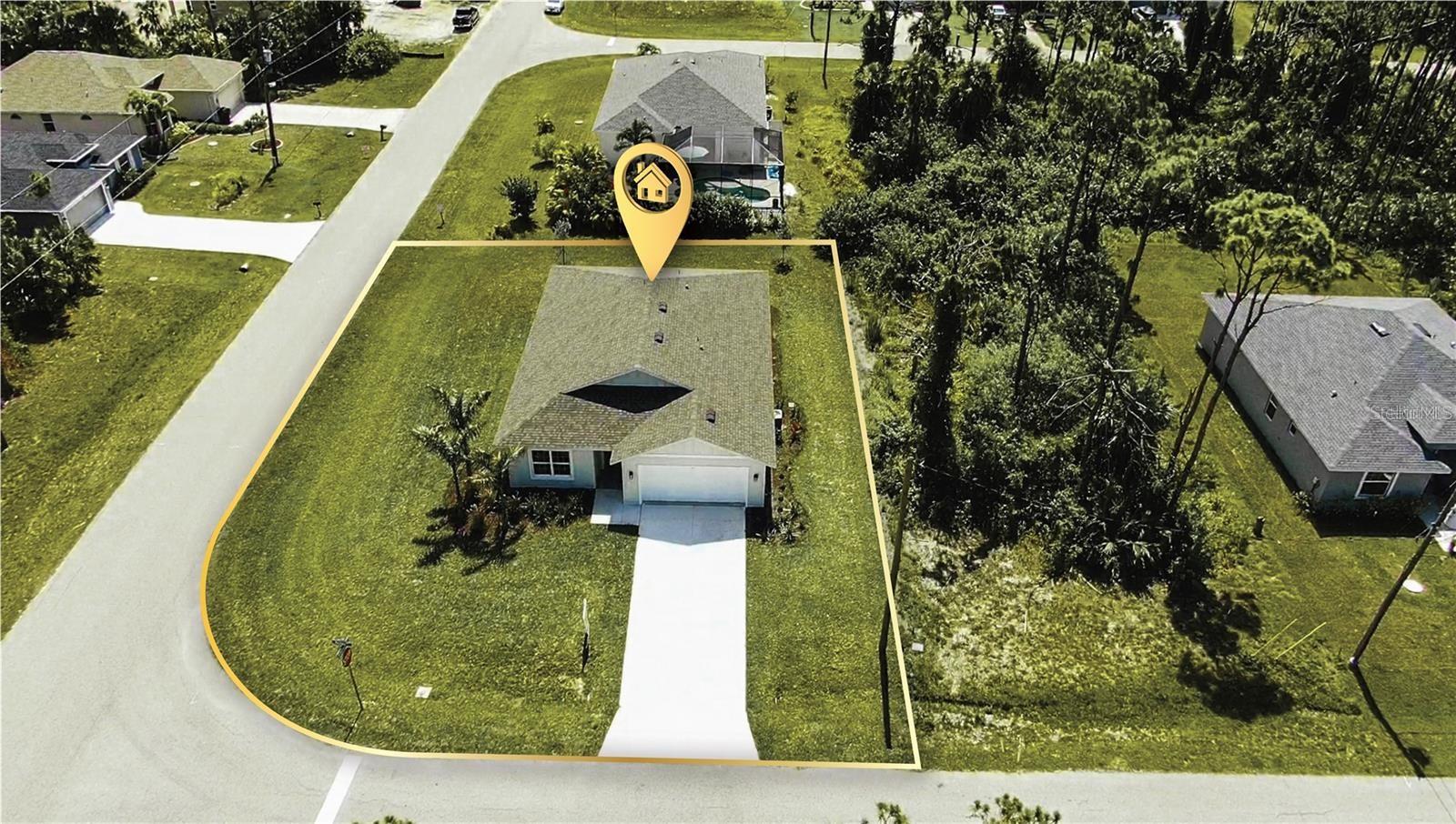 ROTONDA LAKES - Residential