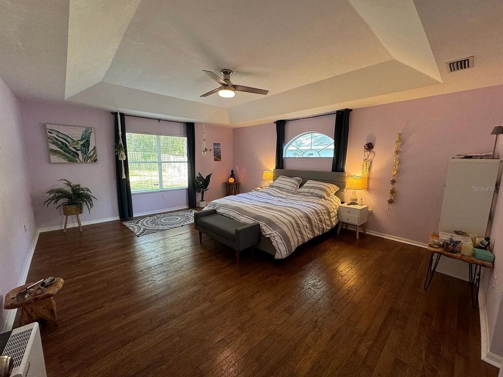 Photo of 5164 SW 82nd Terrace, Gainesville, FL 32608 (MLS # O6371928)