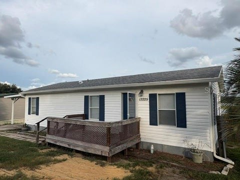 Photo of 13225 Plum Lake Circle, Minneola, FL 34715 (MLS # G5114253)