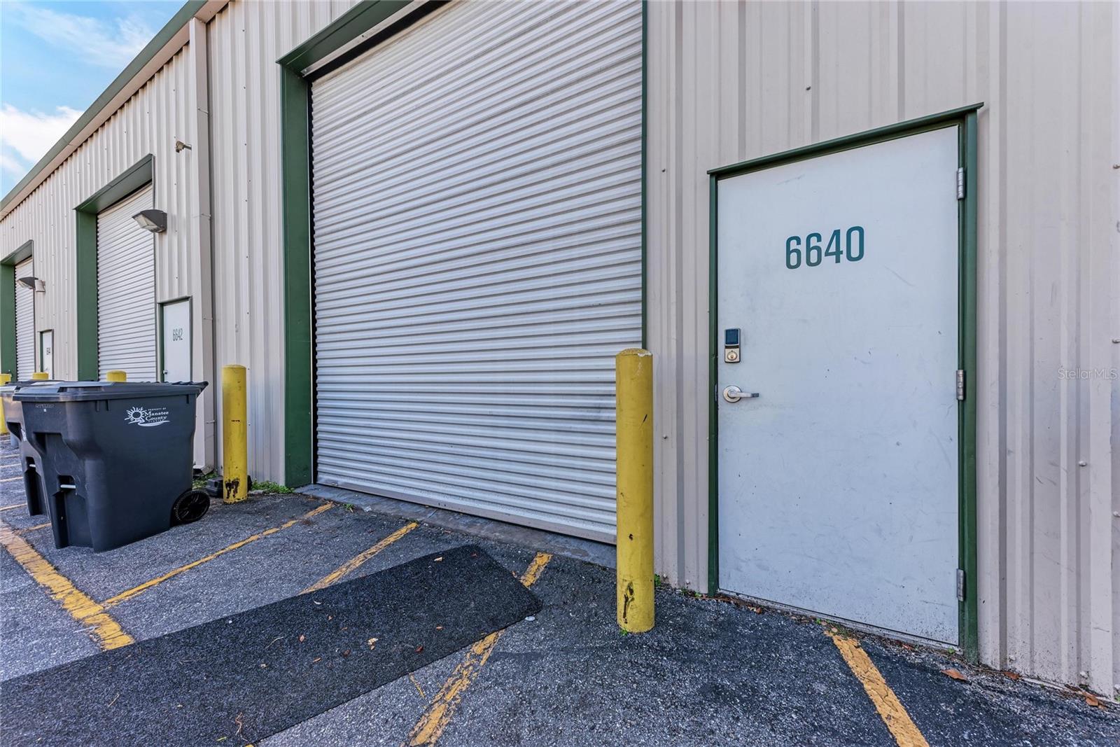 301 COMMERCE CENTER - Commercial Sale