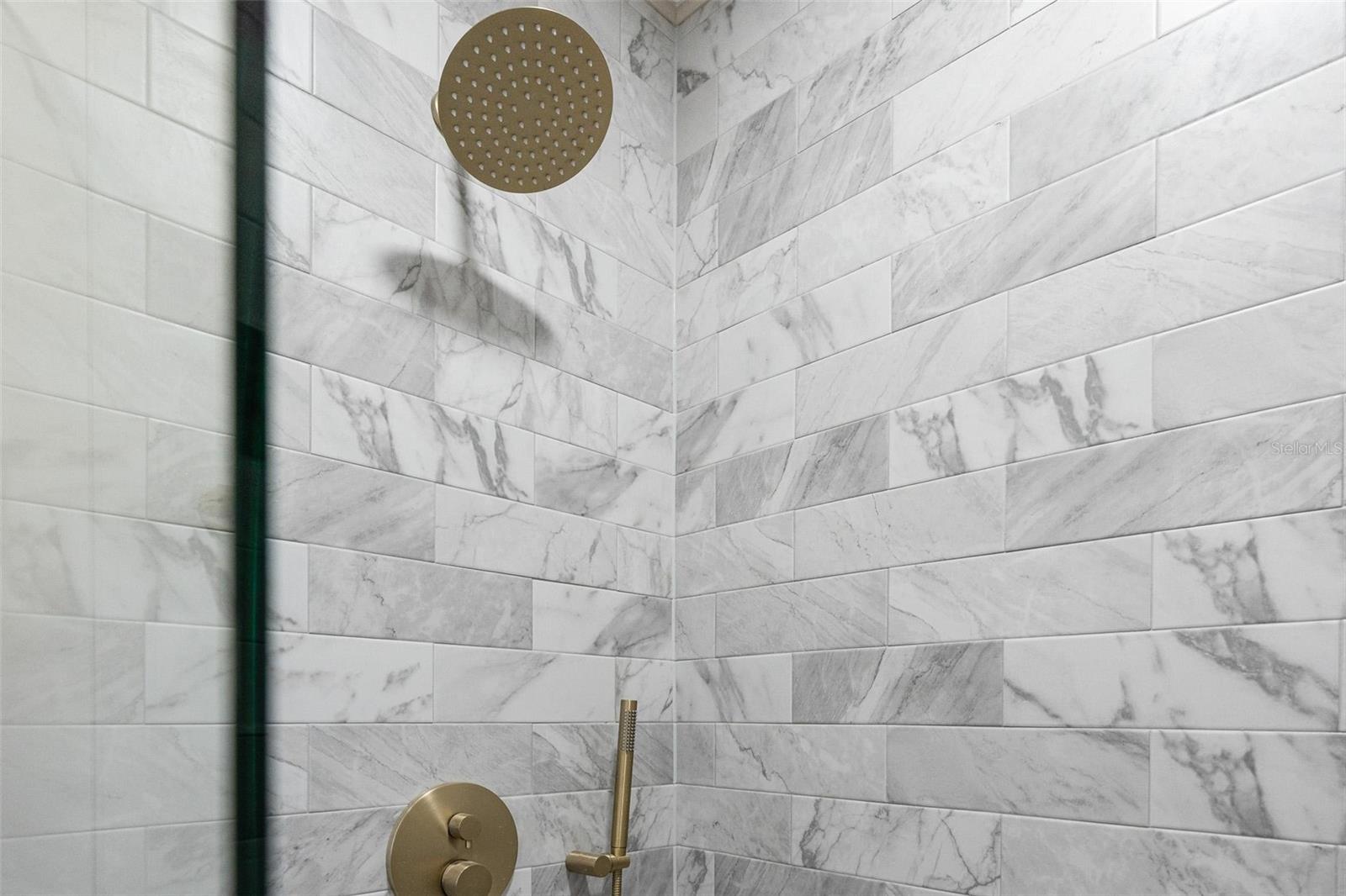 GLEN ARDEN HEIGHTS - Residential