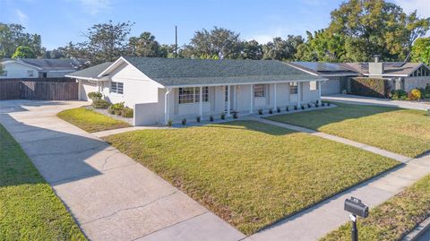Photo of 812 Arlington Boulevard, Altamonte Springs, FL 32701 (MLS # S5138898)