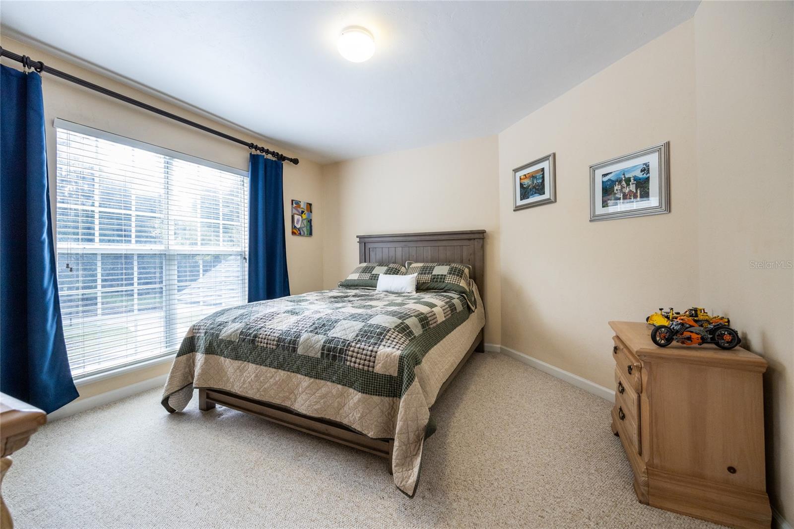 HAMPTON RIDGE PH 1 - Residential
