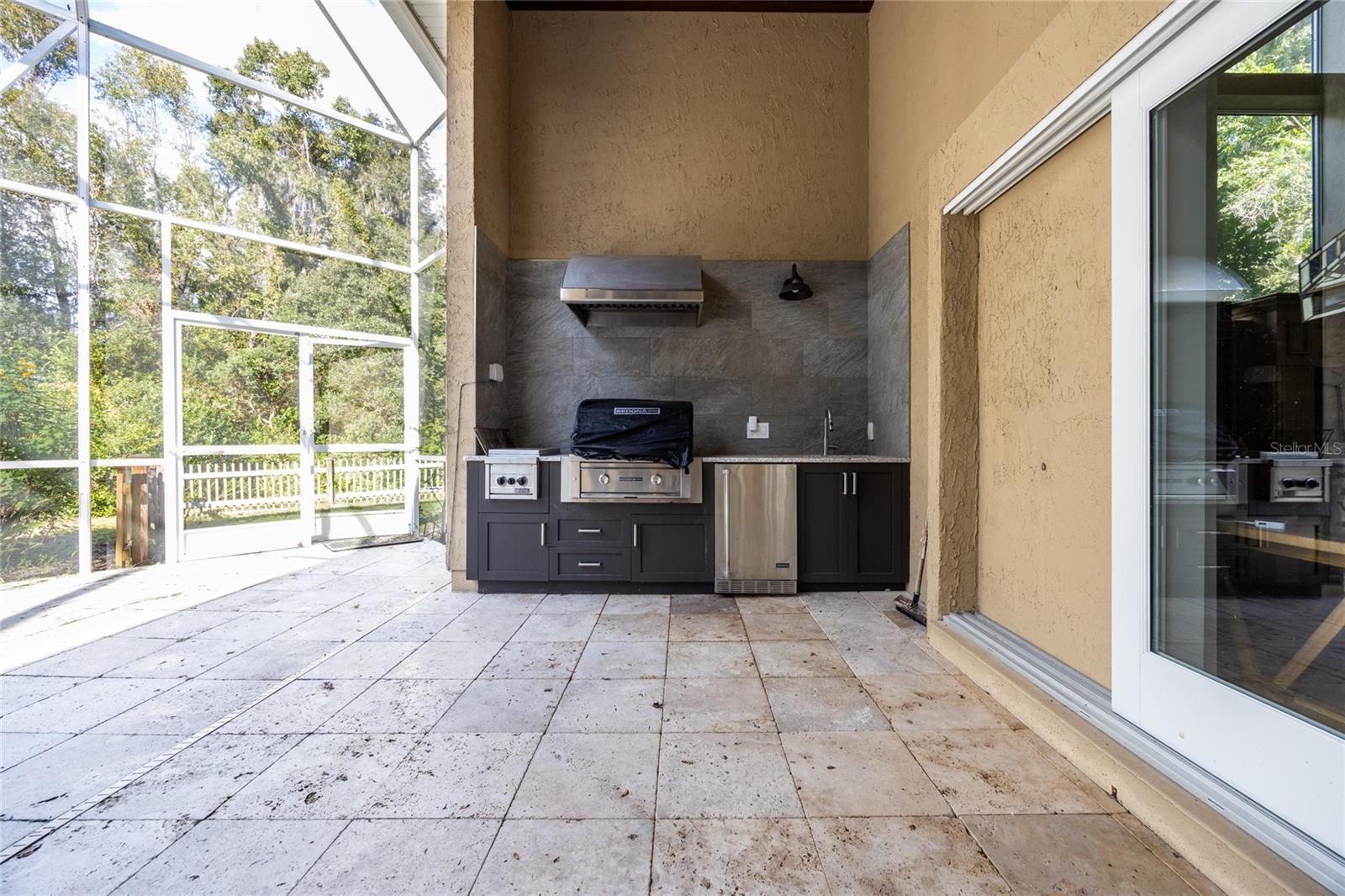 HAMPTON RIDGE PH 1 - Residential