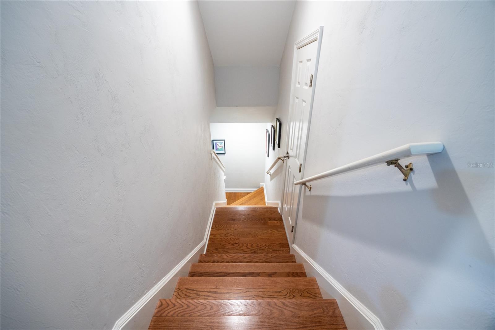 HAMPTON RIDGE PH 1 - Residential