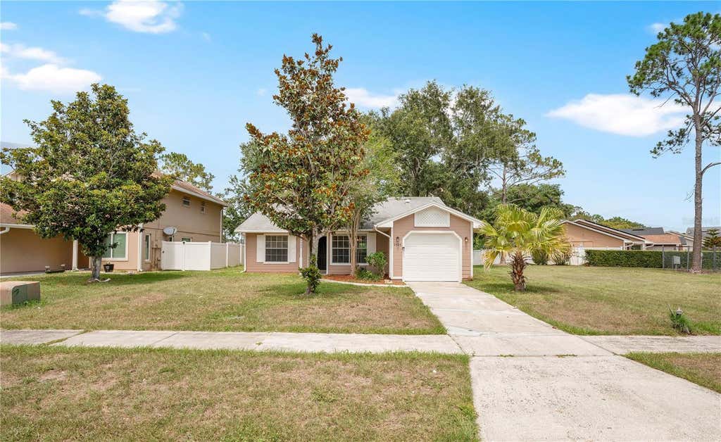 Photo of 9505 Dubois Boulevard, Orlando, FL 32825 (MLS # O6415422)