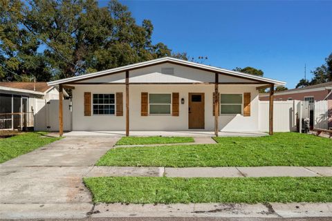 Photo of 6710 S Cortez Street, Tampa, FL 33616 (MLS # TB8472952)