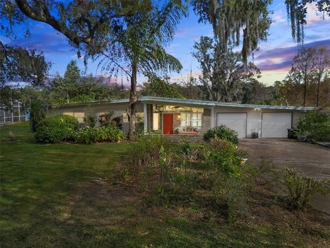 A home in APOPKA