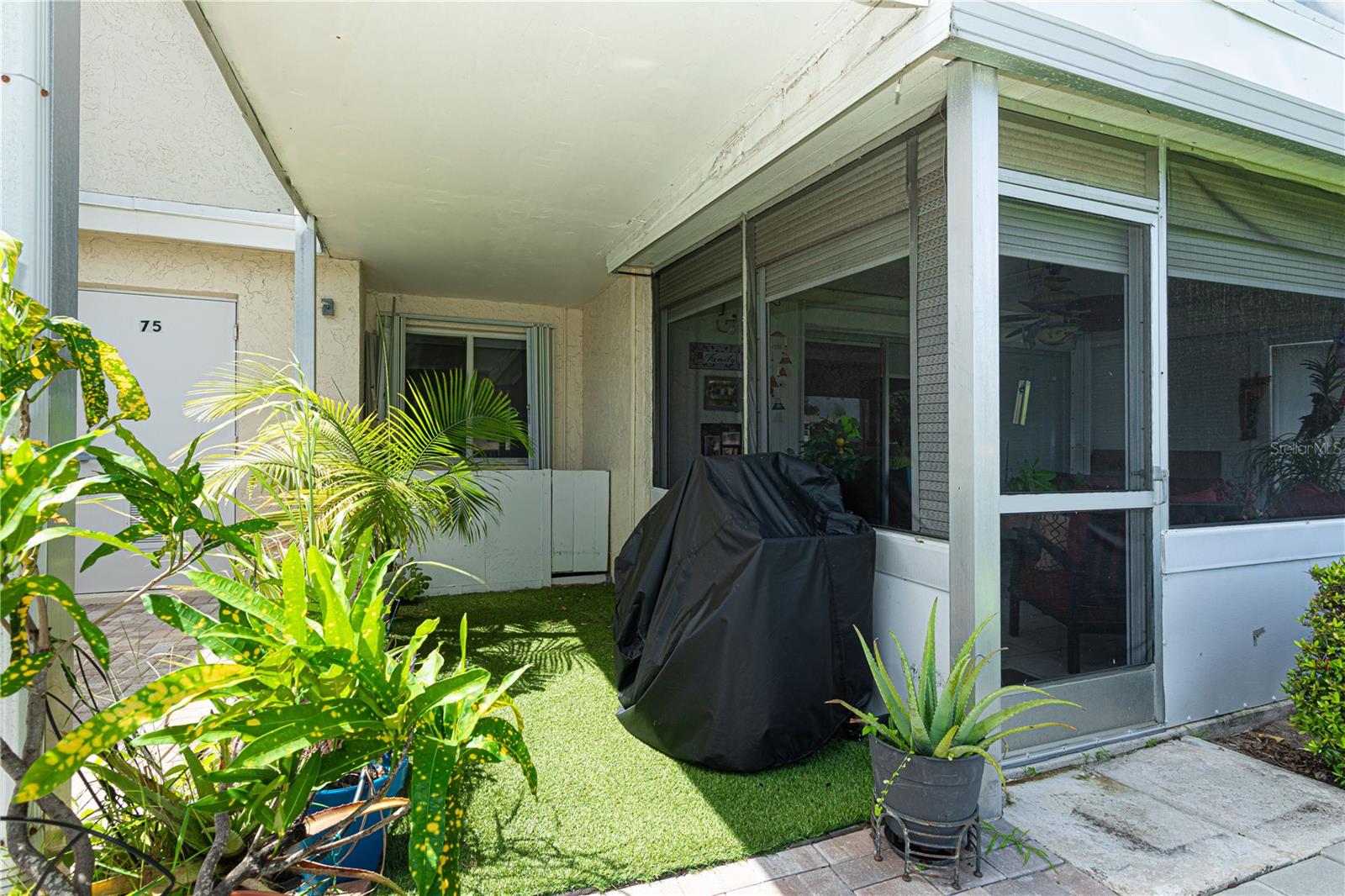 PINES DELRAY NORTH CONDO 01-12 - Residential