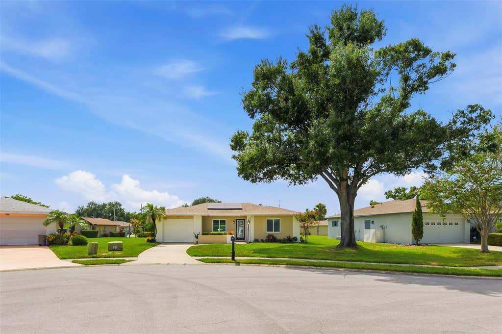 Photo of 10600 41st Court N, Clearwater, FL 33762 (MLS # TB8529136)