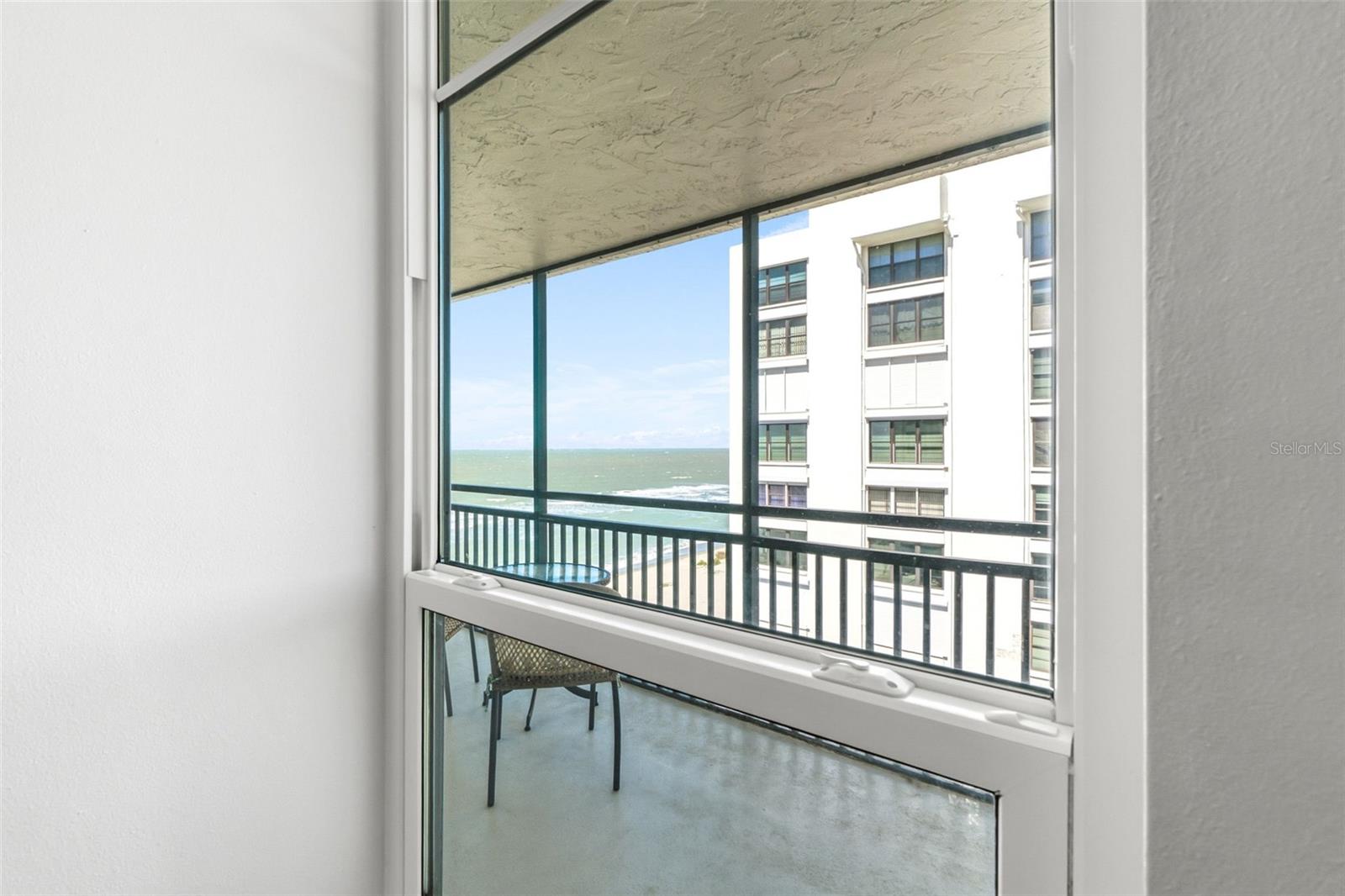 VALENCIA CONDO APTS - Residential