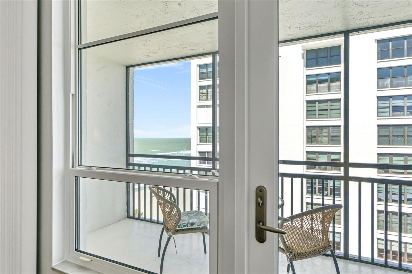 VALENCIA CONDO APTS - Residential