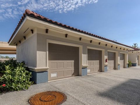 A home in VENICE