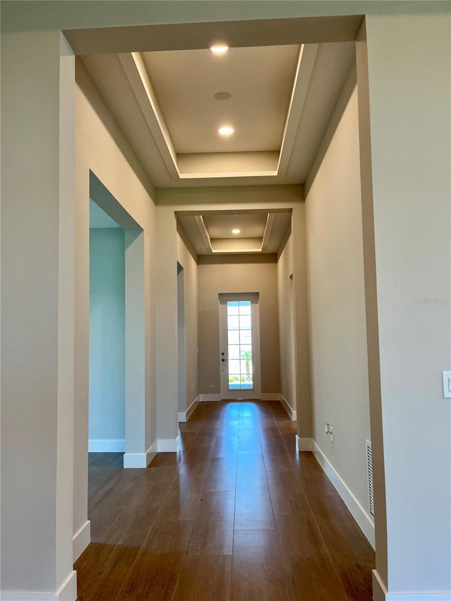 1128 WATERLINE COURT