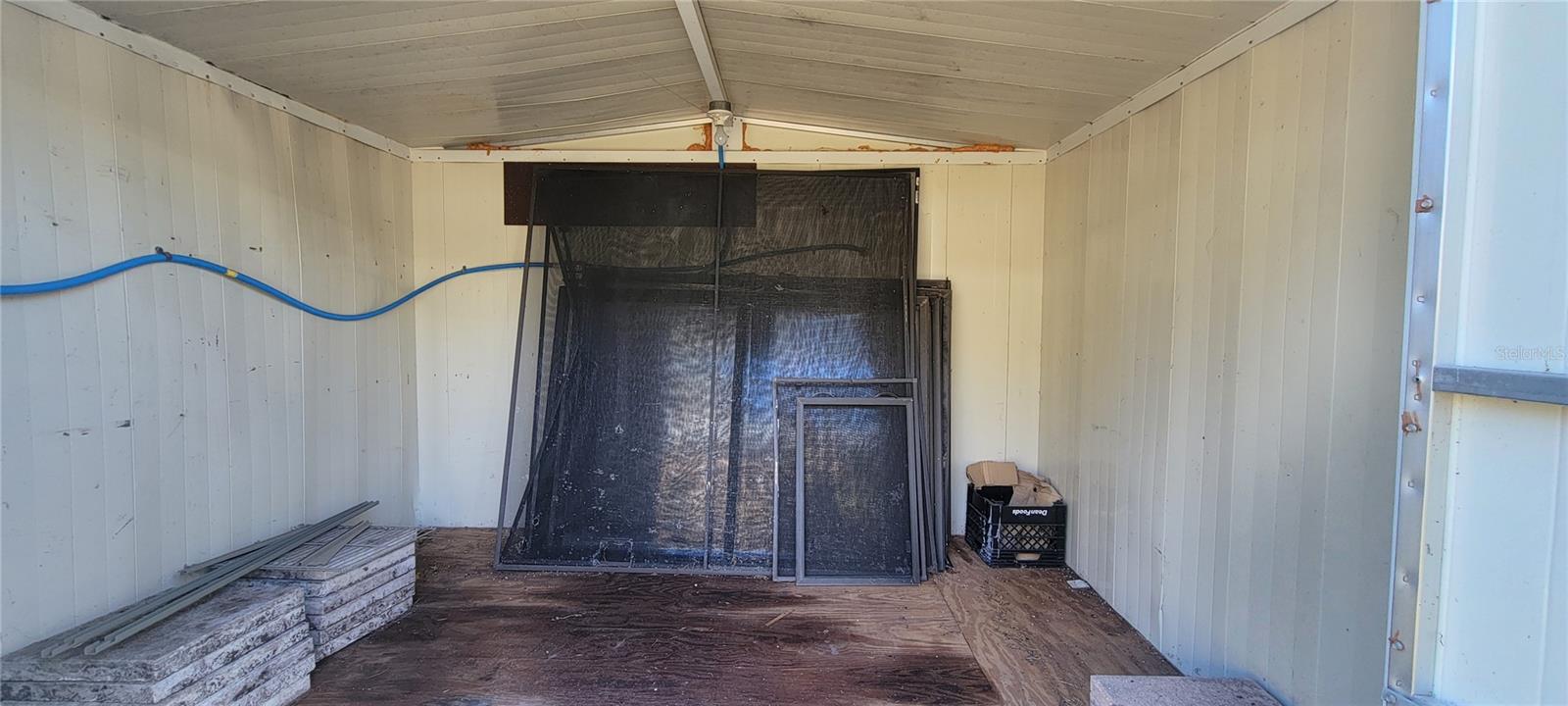 MEADOW LAWN 11TH ADD - Residential