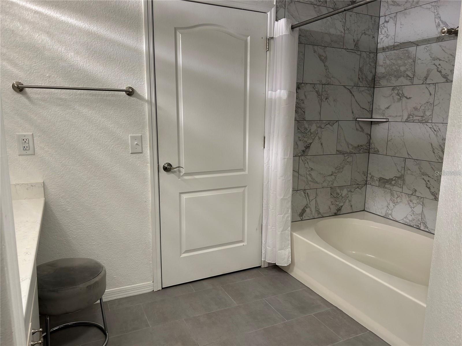 BELLA VILLINO VI - Residential