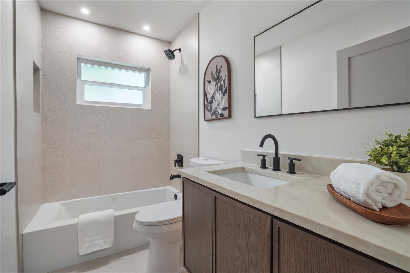 WILSHIRE ESTATES II - Residential