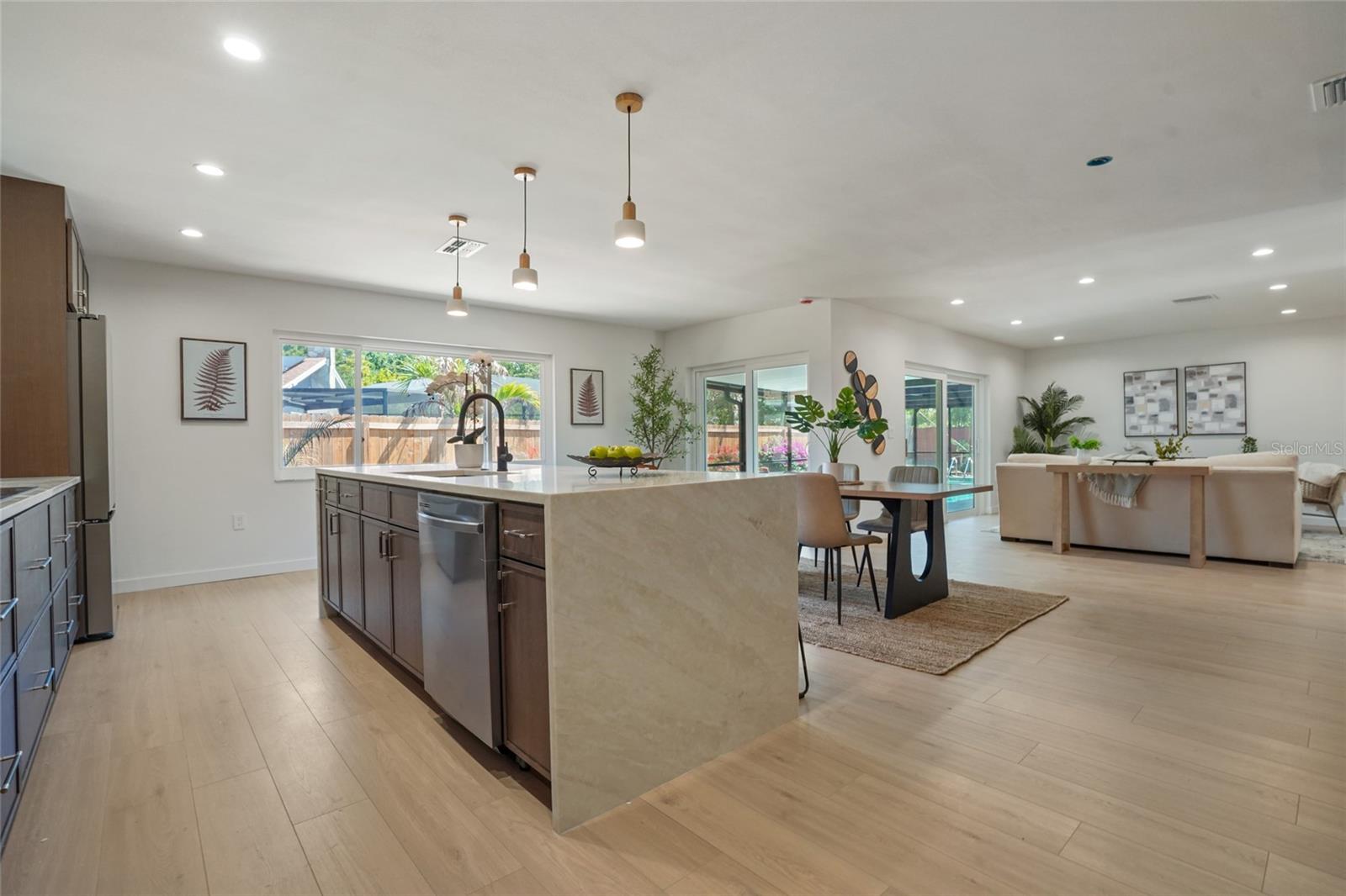 WILSHIRE ESTATES II - Residential