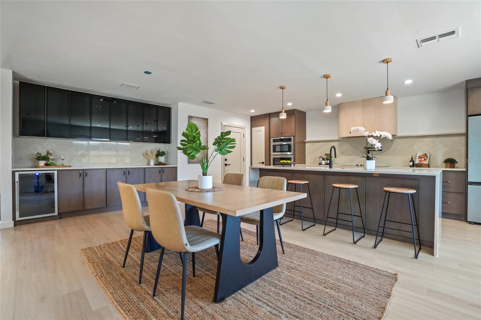 WILSHIRE ESTATES II - Residential